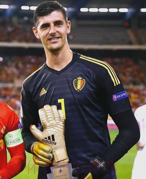 库尔图瓦父亲：不理解我儿子没被提名最佳运动员